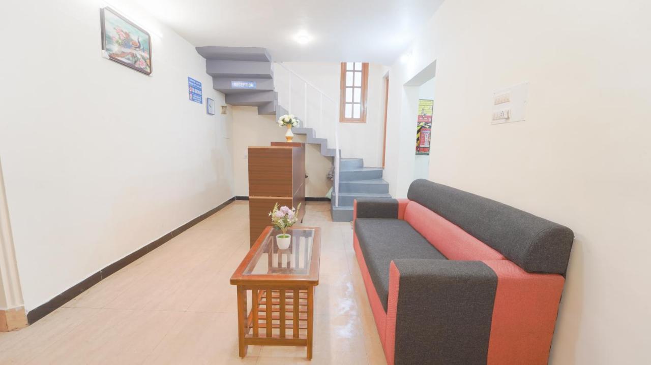 Amuthu Residency Otel Ooty Dış mekan fotoğraf