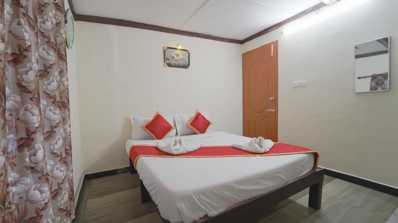 Amuthu Residency Otel Ooty Dış mekan fotoğraf