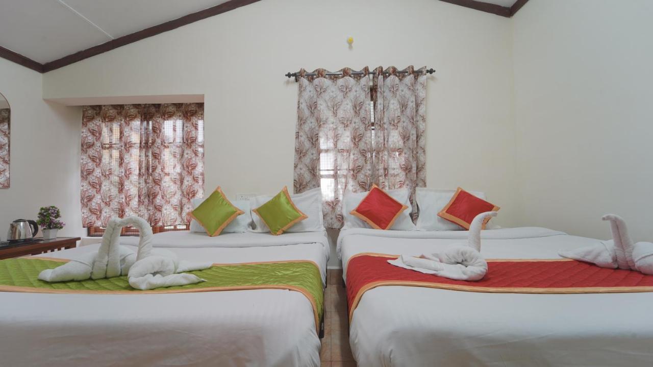 Amuthu Residency Otel Ooty Dış mekan fotoğraf